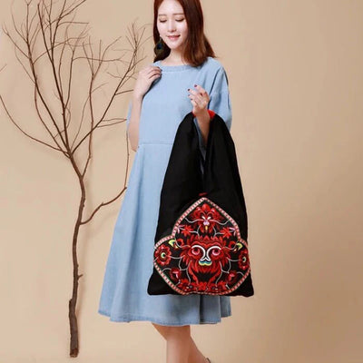 Classic Vintage Embroidery Bohemian Shoulder Bag